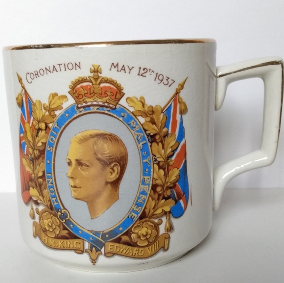 Antique Cup Coronation of King Edward VIII in 1937. - Picture 1 of 11